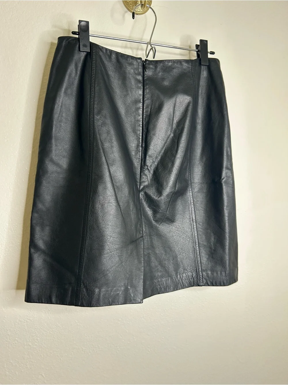Ann Taylor LOFT 100% Genuine Leather Black Knee Length Pencil Skirt Size 8